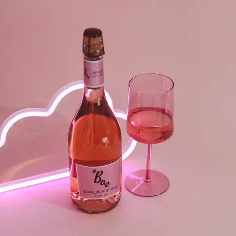 #Bae Wine: national rose day